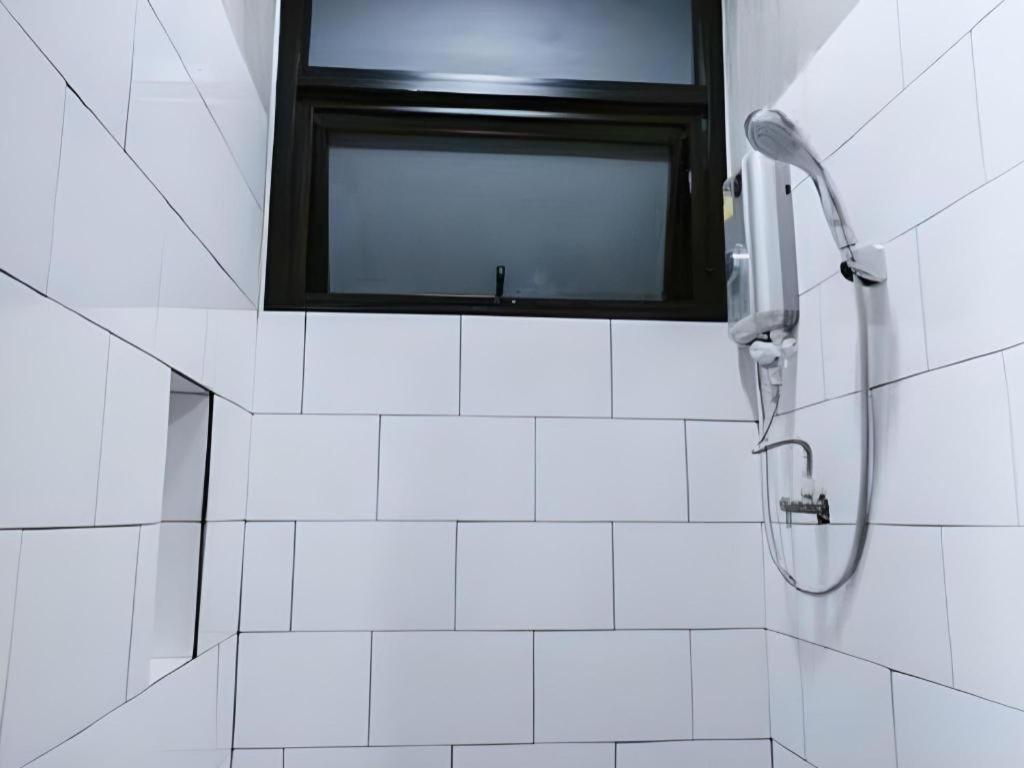 Hug Inn Phrae Exterior photo